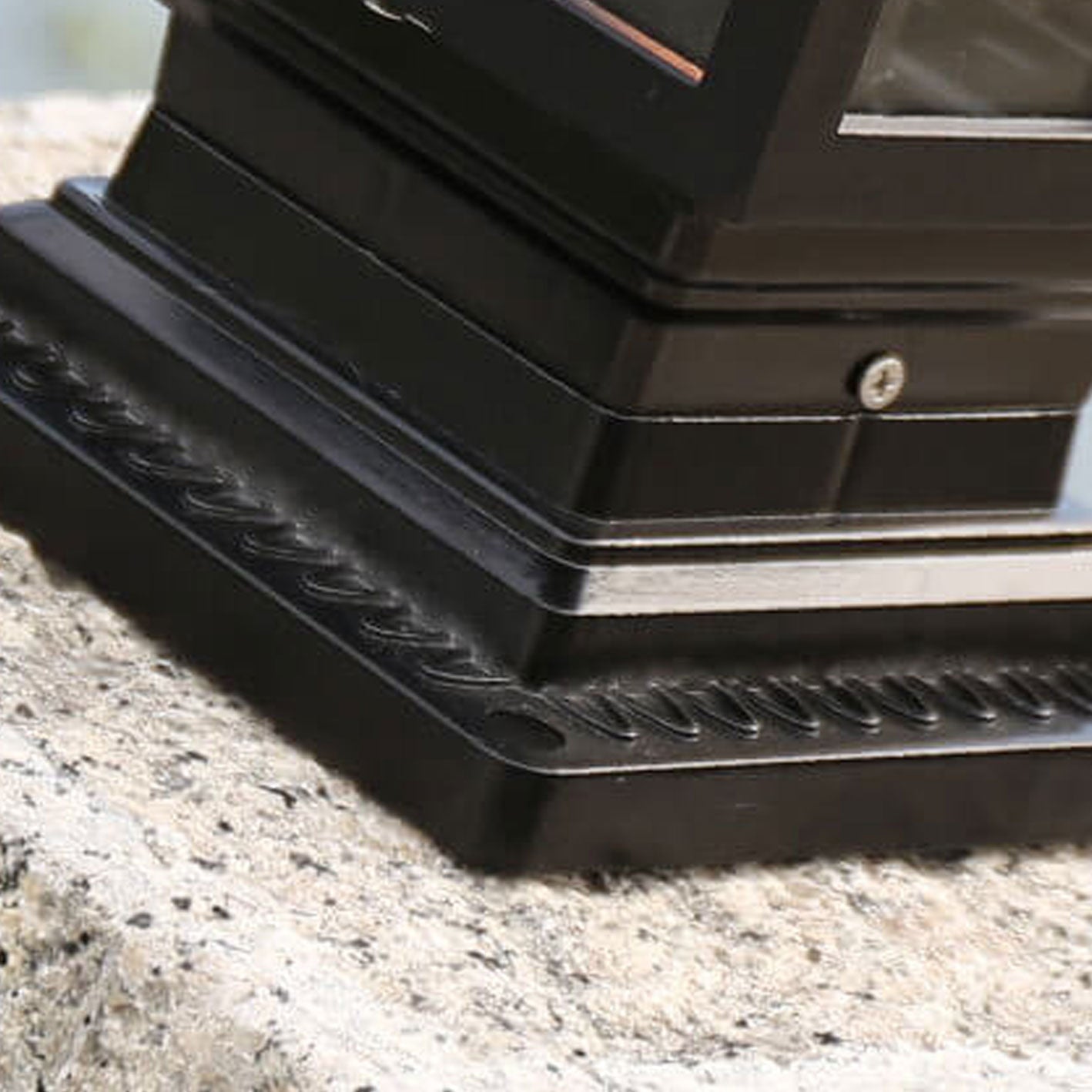 European Outdoor Pillar Light, Waterproof, Rustproof, Terrace Lamp with Single Light Source