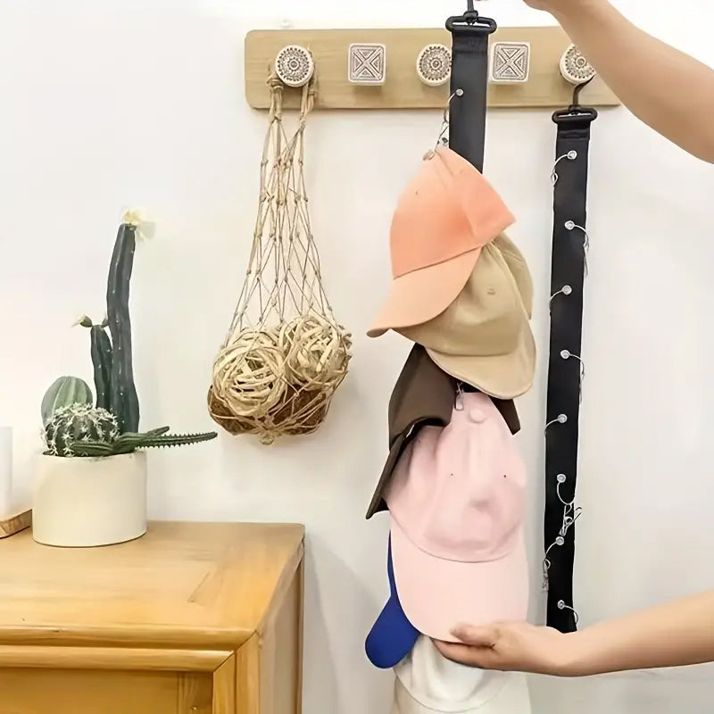 Skanto | Hat Hanger