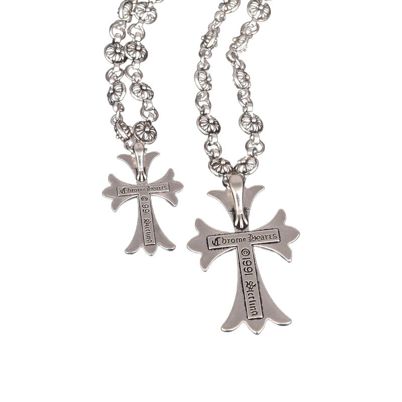 Skanto | Gothic Cross Pendant Necklace