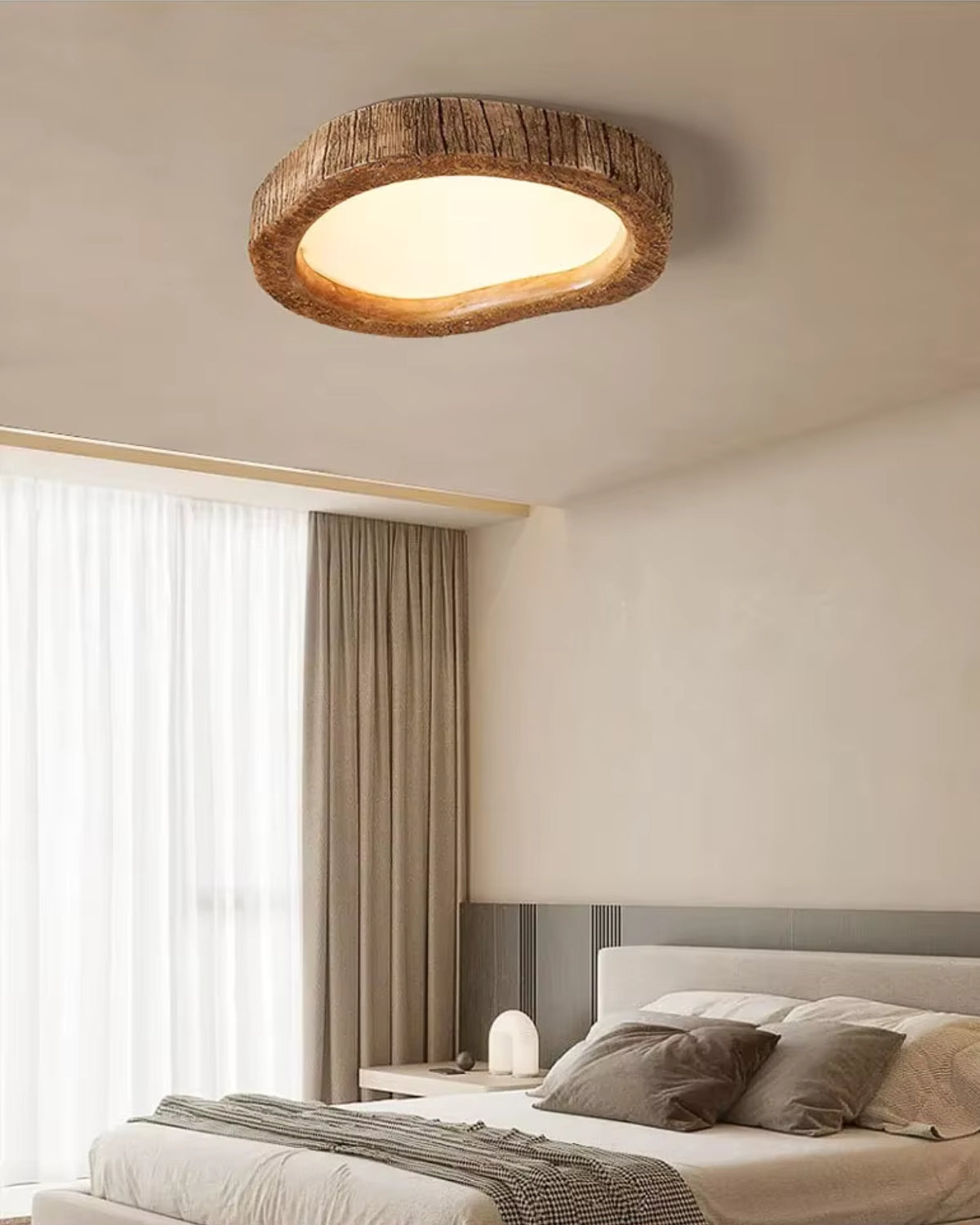 Skanto | Wood & Subtle Glow Ceiling Lamp