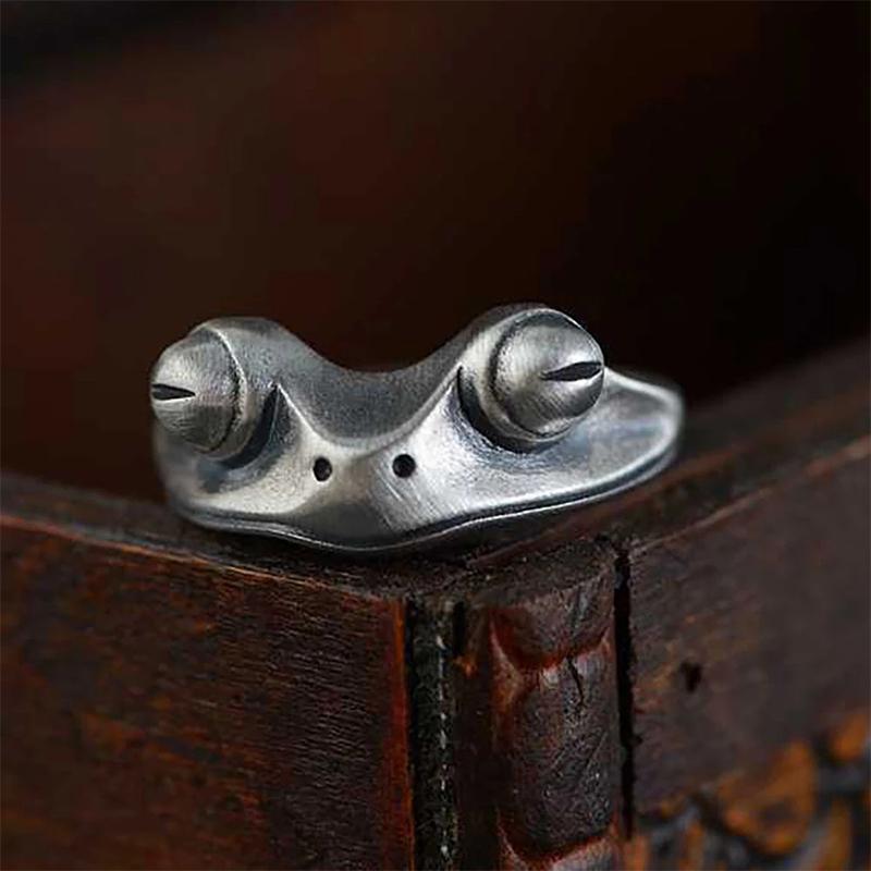 BowLift | Vintage Unisex Frog Ring