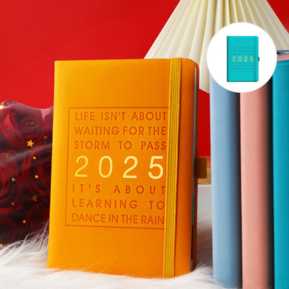 Skanto | 2025 One Day One Page Daily Planner – Your Ultimate Gift Calendar