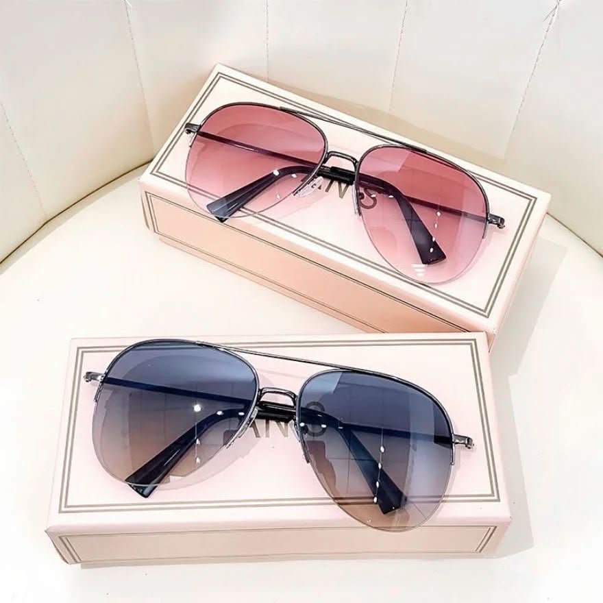 Men's gradient pilot sunglasses with UV400 protection