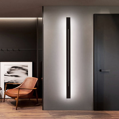Modern LED Wall Light - LumièreGold | Karnz