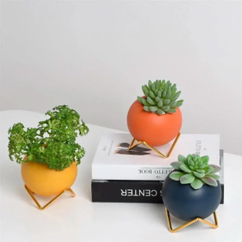 Skanto | Modern Ceramic Plant Pot with Metal Stand in Vibrant Colors