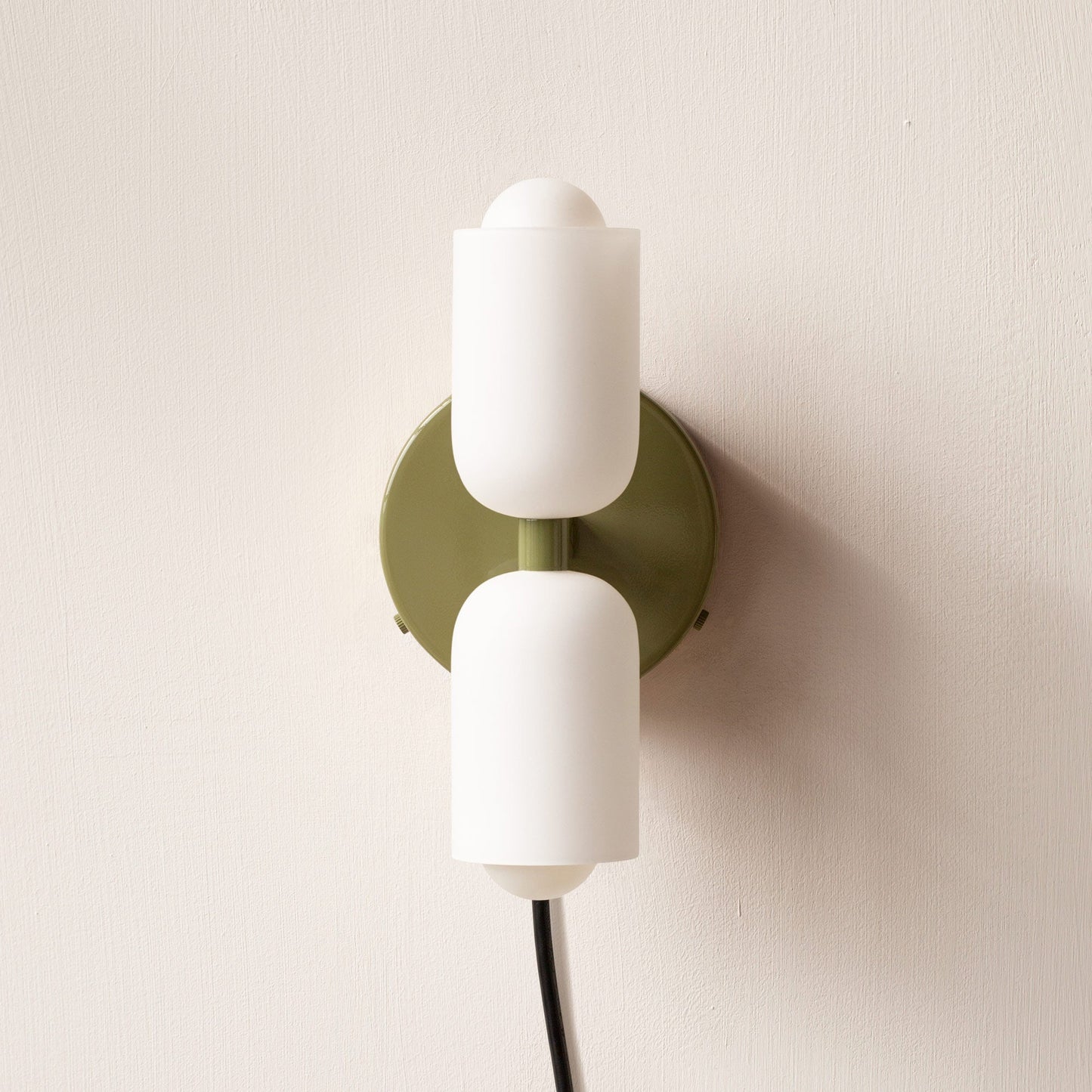 Skanto | AmbiDual – Modern Acrylic Wall Light with Dual Directional Glow