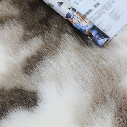 Skanto | Luxurious Acrylic Faux Fur Rug