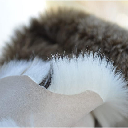 Skanto | Luxurious Acrylic Faux Fur Rug