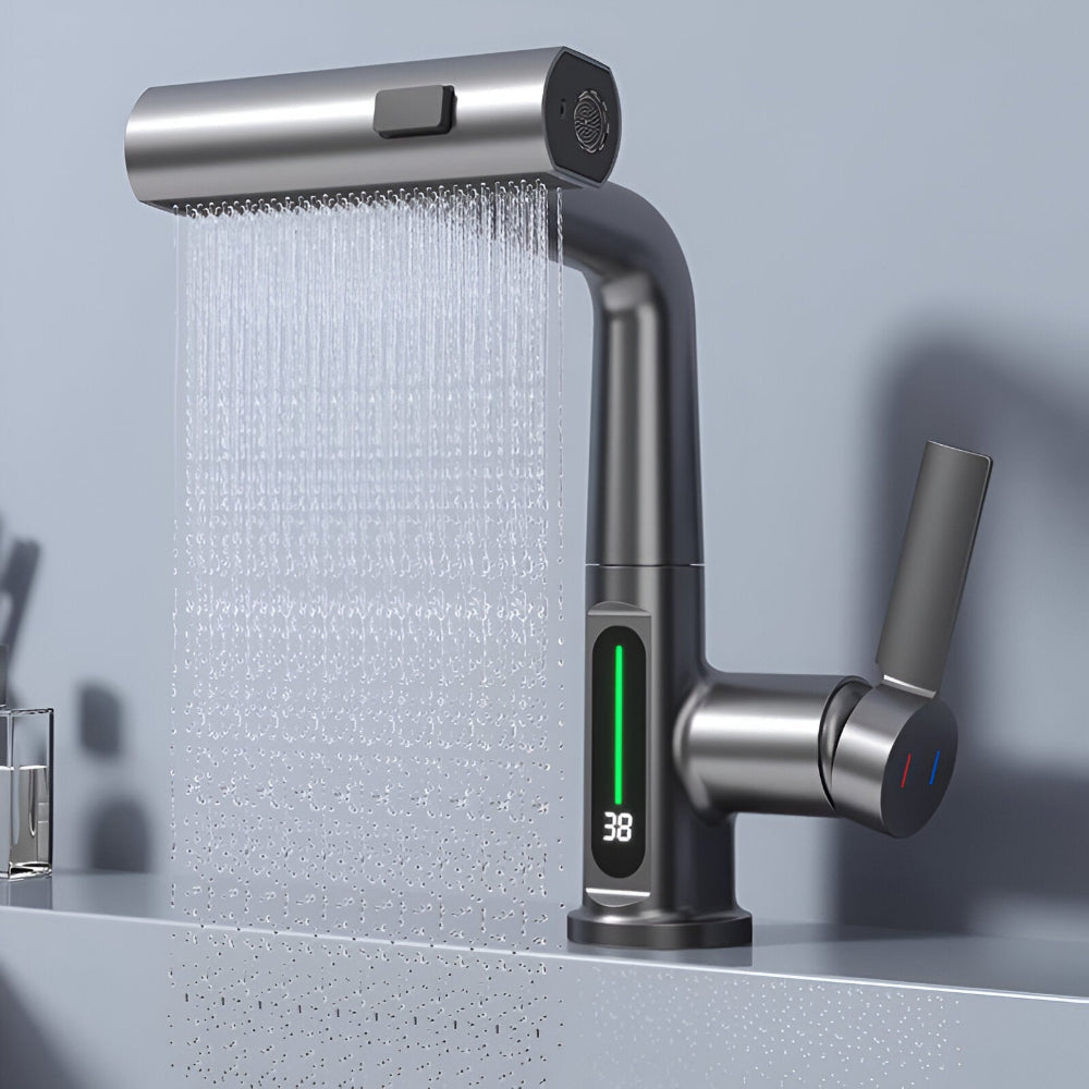 Brehn | Adjustable kitchen faucet with temperature display