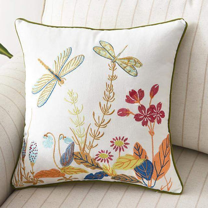Skanto | Decorative Cushion Cover with Country-Style Embroidery