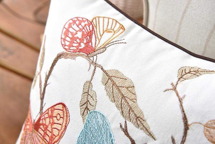 Skanto | Decorative Cushion Cover with Country-Style Embroidery