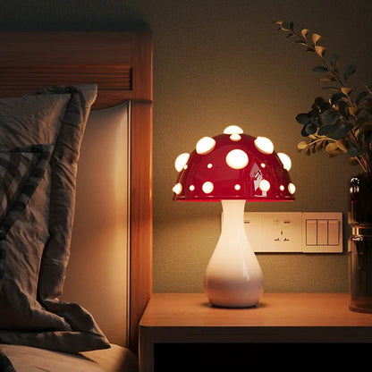 Mushroom Lamp – Retro LED Table Lamp in Mushroom Design for Cozy Interiors | Karnz