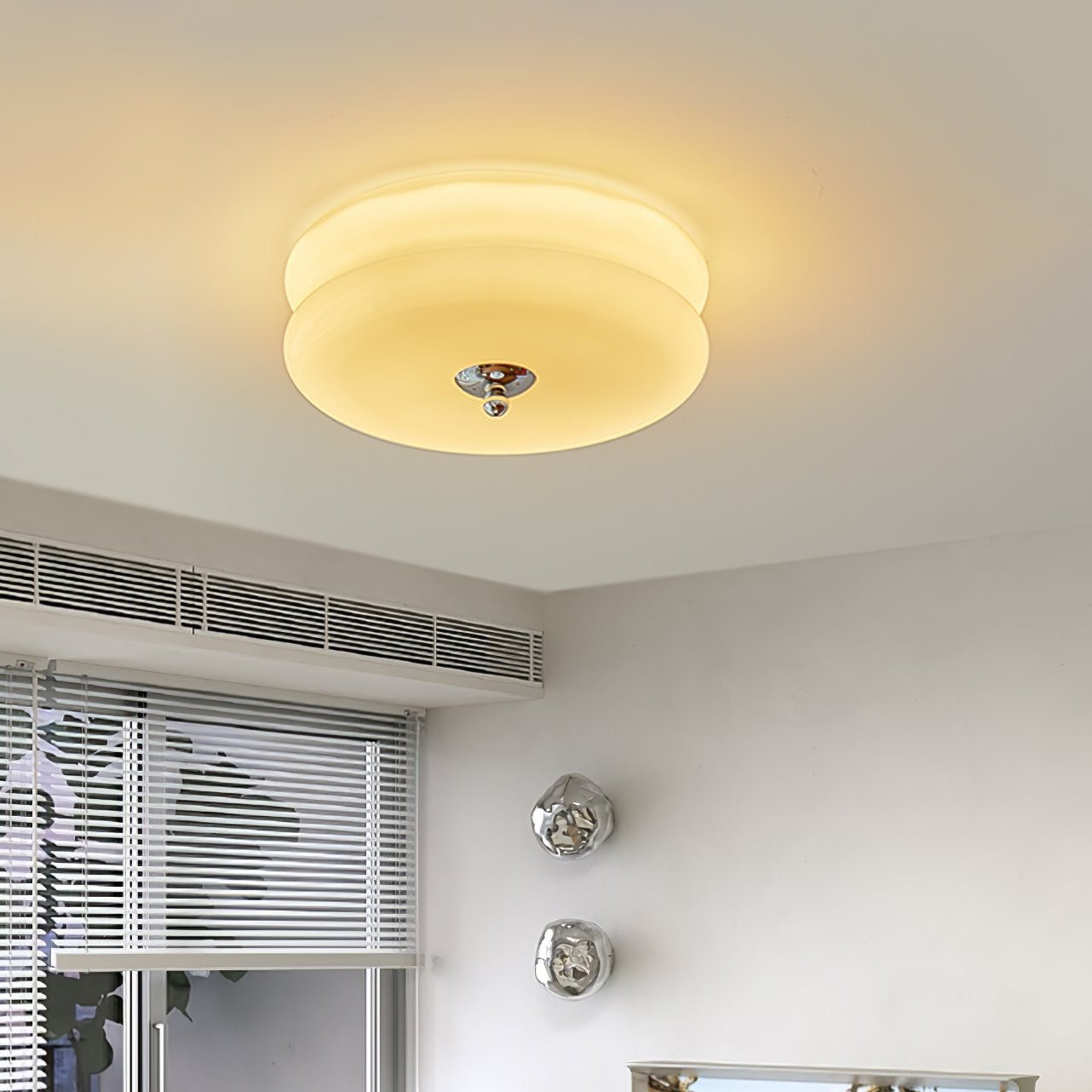 Skanto | Vintage Art Deco Chandelier