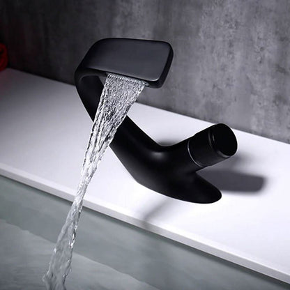 BowLift | Modern Bathroom Sink Mixer Faucet – Stylish Chrome Tap
