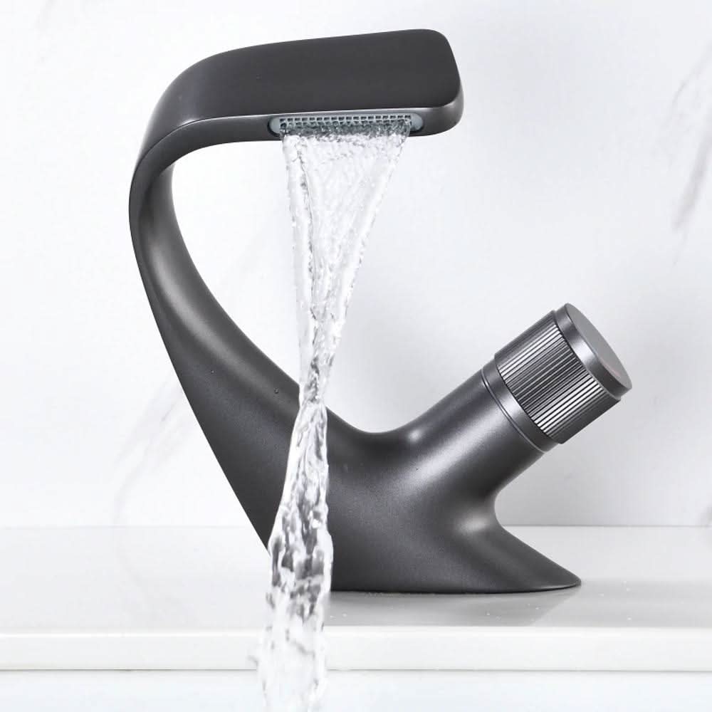 Skanto | Modern Bathroom Faucet Mixer – Stylish Chrome Faucet