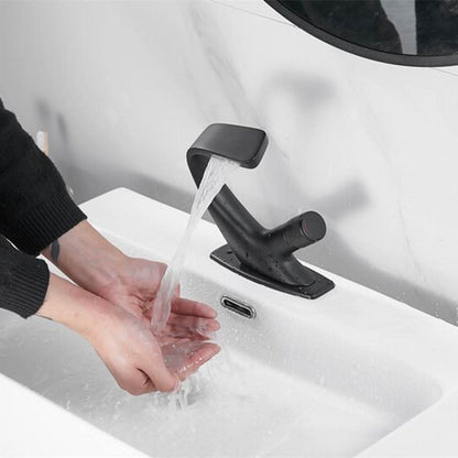 BowLift | Modern Bathroom Sink Mixer Faucet – Stylish Chrome Tap