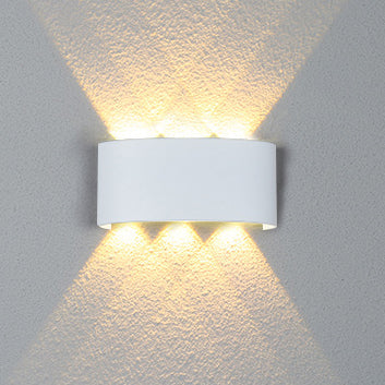 Waterproof LED wall light made of aluminum and acrylic for terraces