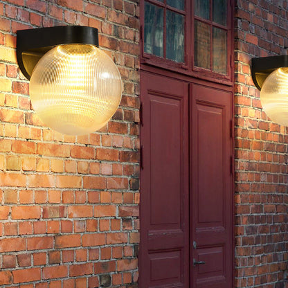 Waterproof, spherical polycarbonate-acrylic wall light with one light for the patio