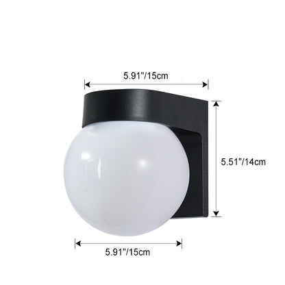 Waterproof, spherical polycarbonate-acrylic wall light with one light for the patio