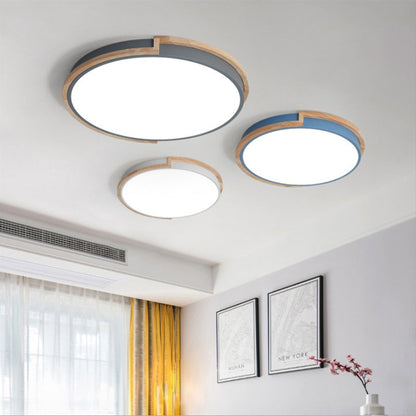 Frendorf | Nordic LED ceiling light with wooden frame
