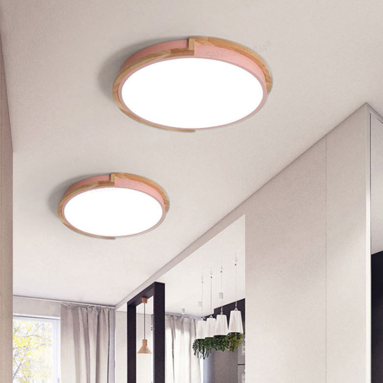 Frendorf | Nordic LED ceiling light with wooden frame