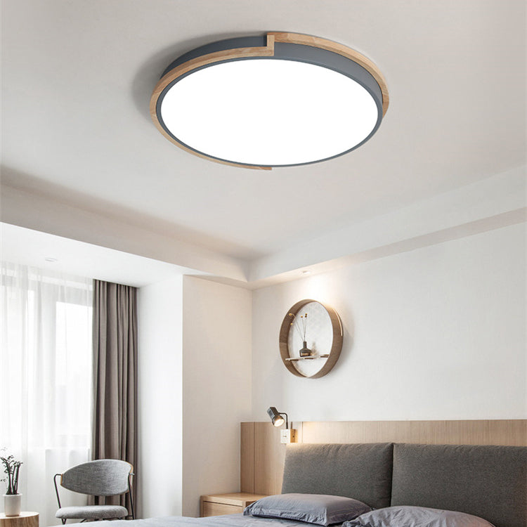 Frendorf | Nordic LED ceiling light with wooden frame