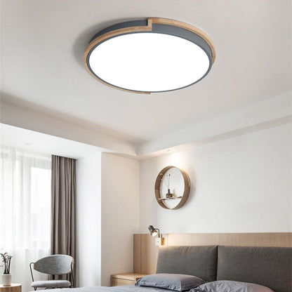 Frendorf | Nordic LED ceiling light with wooden frame
