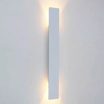 Skanto | Modern Minimalist Long Stripe Aluminum Acrylic LED Waterproof Wall Lamp for Outdoor Patio