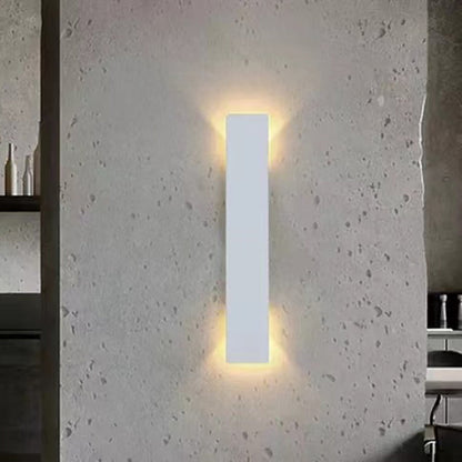 Skanto | Modern Minimalist Long Stripe Aluminum Acrylic LED Waterproof Wall Lamp for Outdoor Patio
