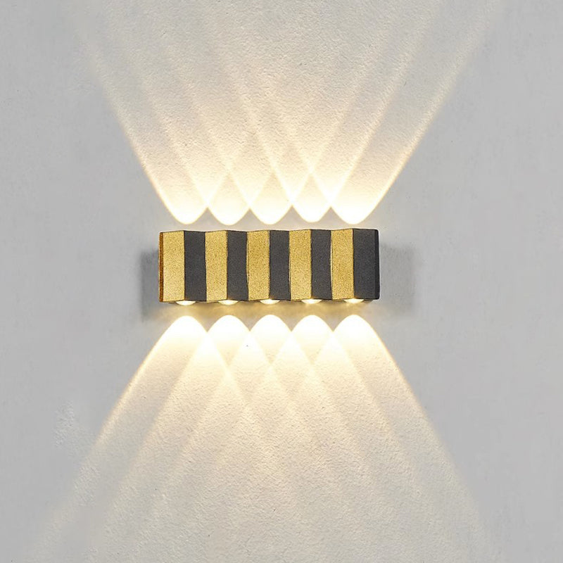 Modern Simplicity Waterproof Aluminum Rectangular Curved Up and Down LED Wall Lamp For Outdoor Patio | Brehn