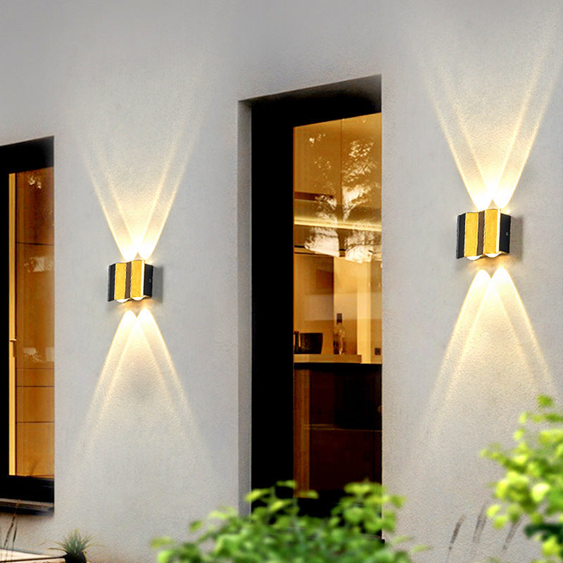 Modern Simplicity Waterproof Aluminum Rectangular Curved Up and Down LED Wall Lamp For Outdoor Patio | Brehn