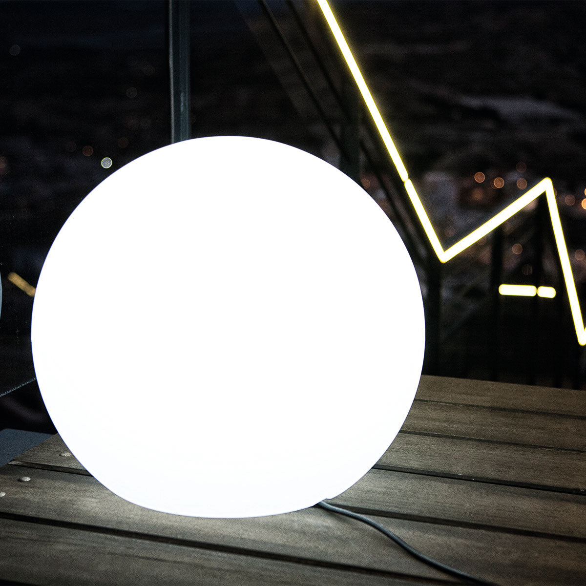BowLift | Shiny play ball in various sizes!