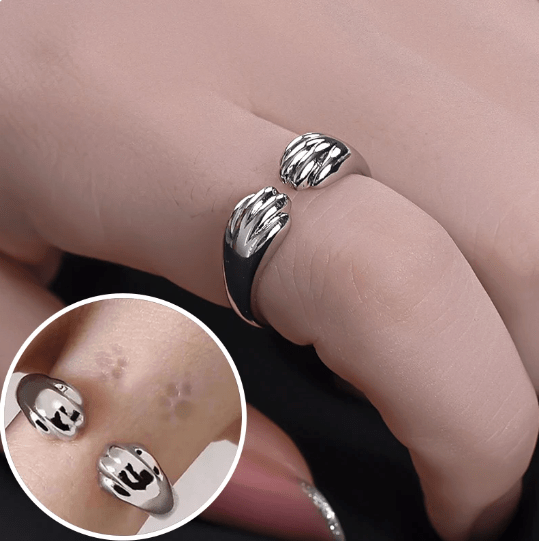 Skanto | Paw Print Ring