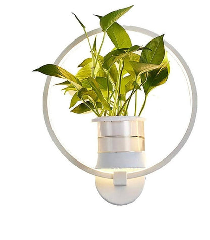 Frendorf | Botanical Wall Light with Plant | Stylish Wall Lighting