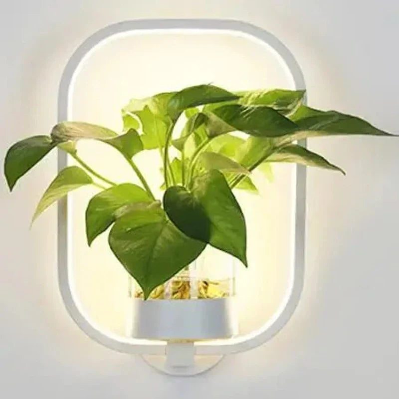 Frendorf | Botanical Wall Light with Plant | Stylish Wall Lighting