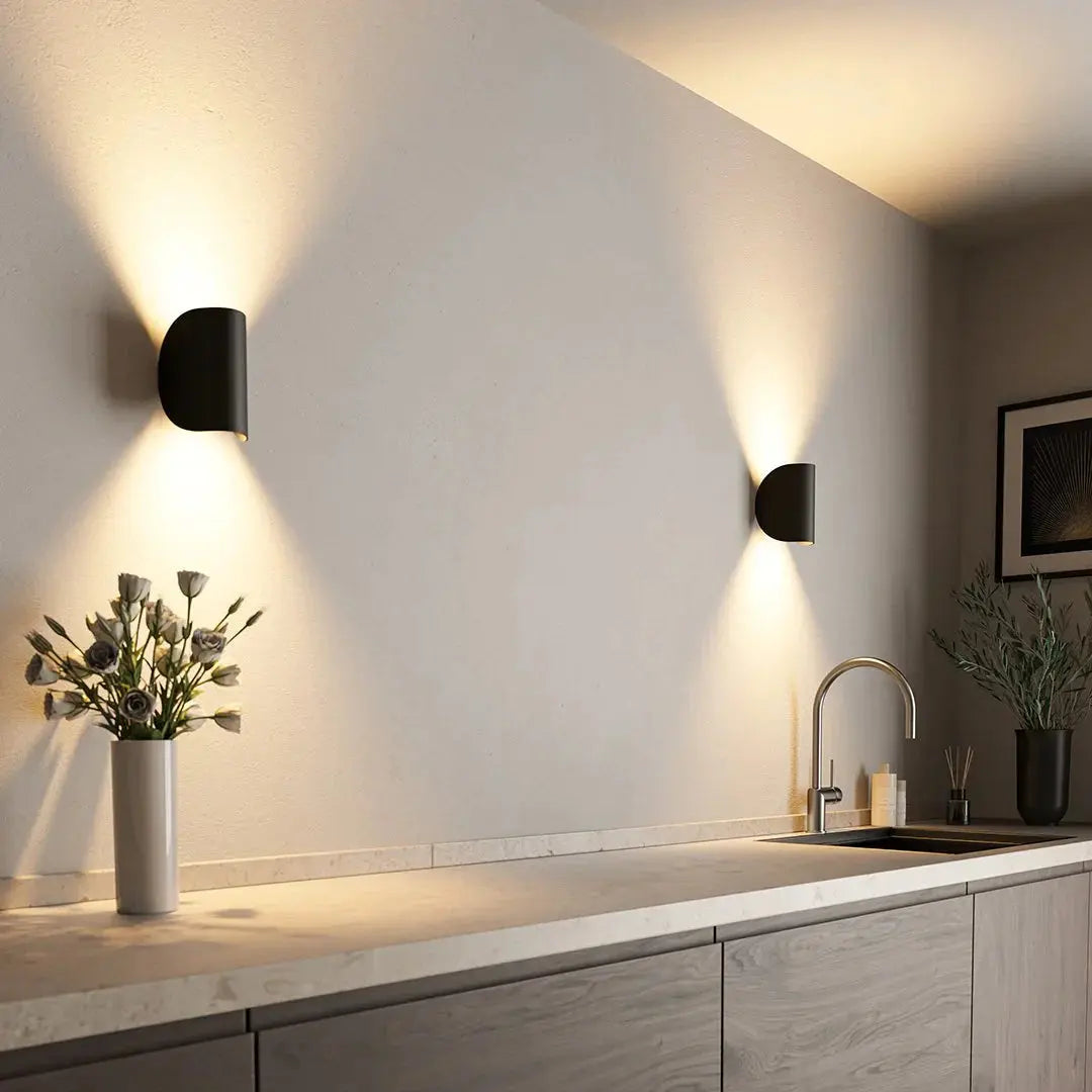 Skanto | Stylish LED Wall Lamp with Energy-Efficient Design for Any Room