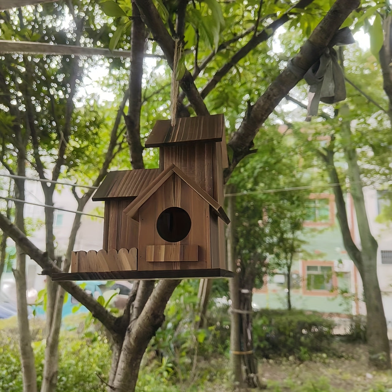 Skanto | Rustic Multi-Room Birdhouse Feeder