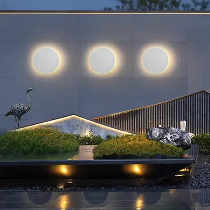 BowLift | Modern light for any garden