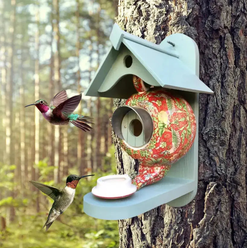 Skanto | Teapot Birdhouse | Hand-Painted Resin | Weather-Resistant Outdoor Garden Decoration