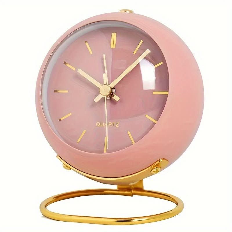 Skanto | Retro Analog Alarm Clock with Silent Movement