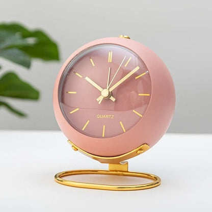 Skanto | Retro Analog Alarm Clock with Silent Movement