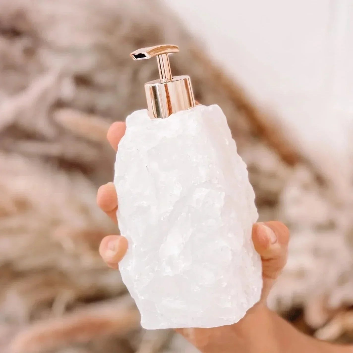 BowLift | Soap Dispenser