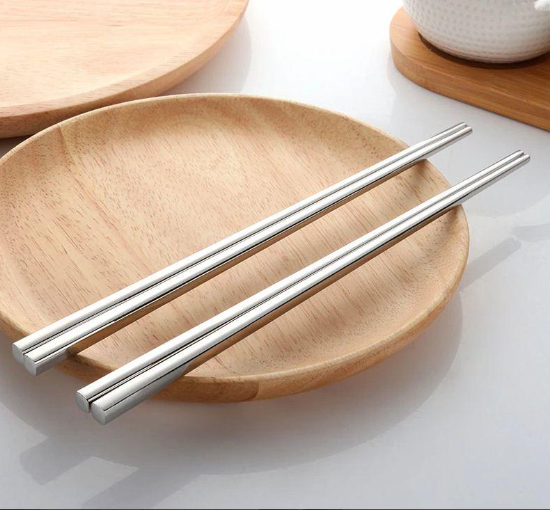 Brehn | SHANGHAI CHOPSTICKS