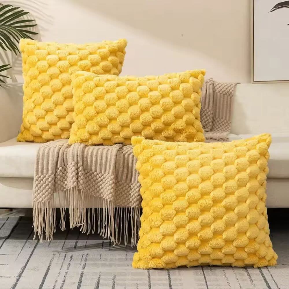 BowLift | Cushion cover made of cotton blend with fluffy 3D feel