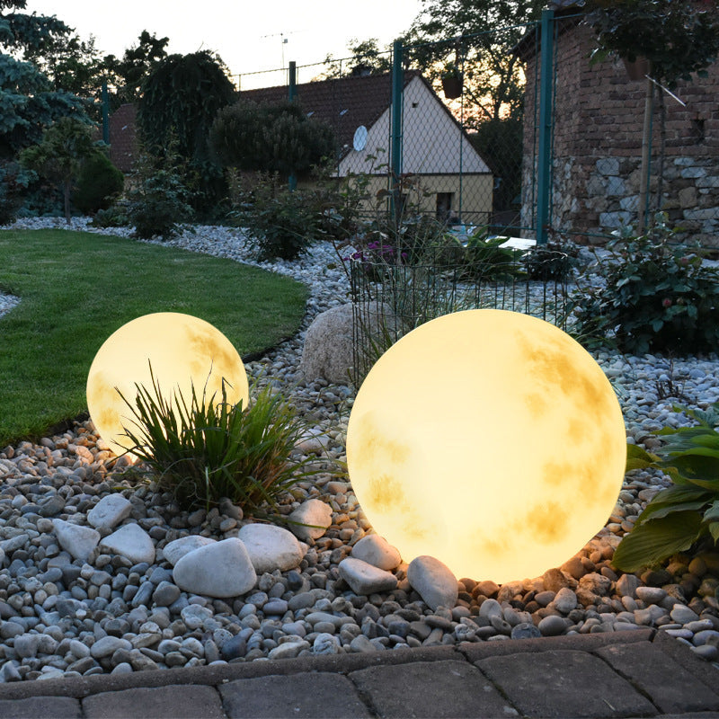 Celestial Glow Moon-Design Solar Garden Light
