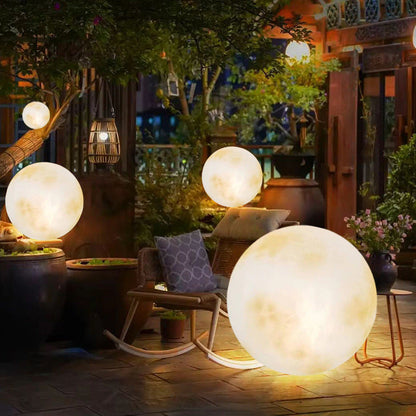 Celestial Glow Moon-Design Solar Garden Light