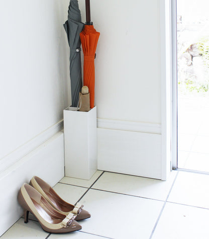 Skanto | DryKeep – Small Steel Umbrella Stand with Drip Tray and Non-Slip Base