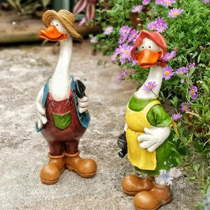 BowLift | Hand-Painted Duck Couple Garden Ornaments – Elegant Resin Duck Statues for Outdoor & Indoor Decor