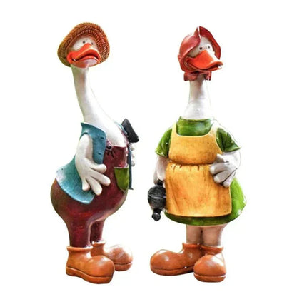Skanto | Hand-Painted Duck Couple Garden Ornaments – Elegant Resin Duck Statues for Outdoor and Indoor Decor