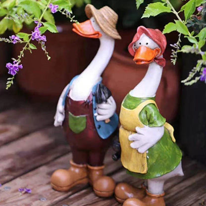 Skanto | Hand-Painted Duck Couple Garden Ornaments – Elegant Resin Duck Statues for Outdoor and Indoor Decor